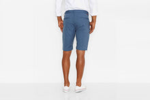 Load image into Gallery viewer, Levi&#39;s Commuter 504 Regular Straight Shorts